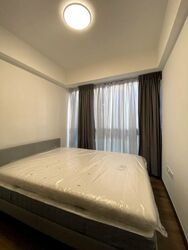 Lake Grande (D22), Condominium #501138581